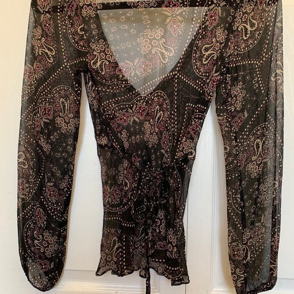 Betsey Johnson Tie back Blouse - Picture 3 of 7